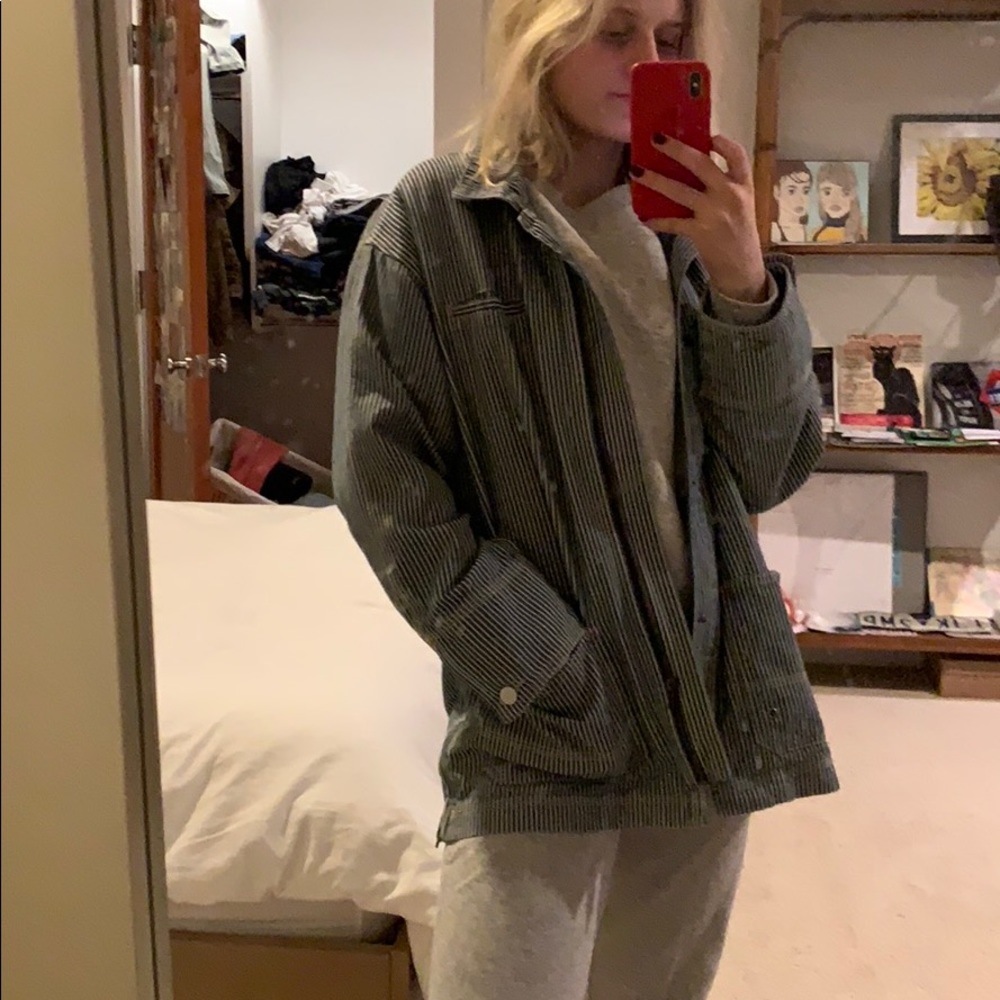 Oversized lightweight jacket